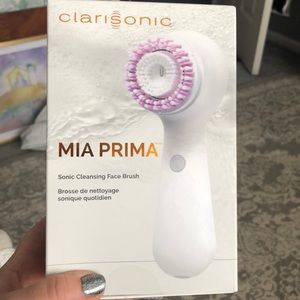 Cleansing Face Brush